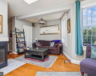 1125 Maryland Avenue Ne - Photo Thumbnail 1