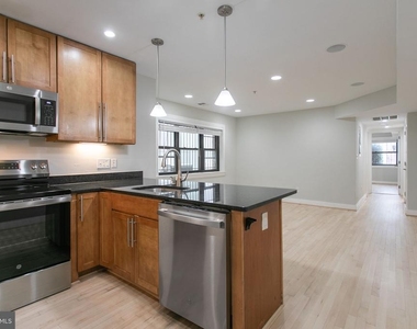 1323 K Street Se - Photo Thumbnail 7