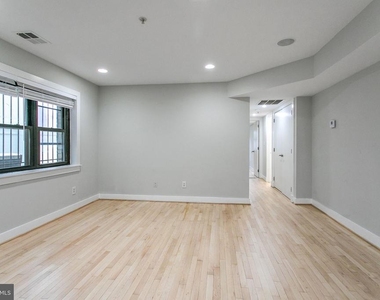 1323 K Street Se - Photo Thumbnail 1
