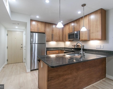 1323 K Street Se - Photo Thumbnail 4