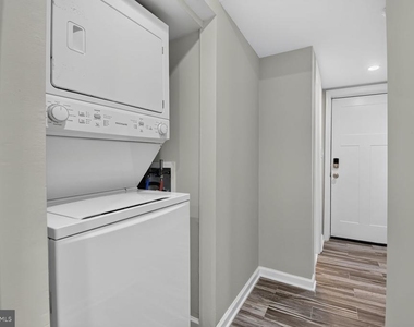 3101 Chestnut Street Ne - Photo Thumbnail 16