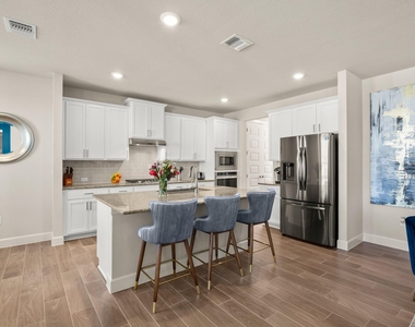 8301 Orizzonte St - Photo Thumbnail 20