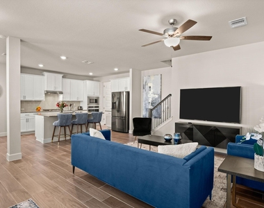 8301 Orizzonte St - Photo Thumbnail 11