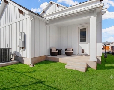 8301 Orizzonte St - Photo Thumbnail 26