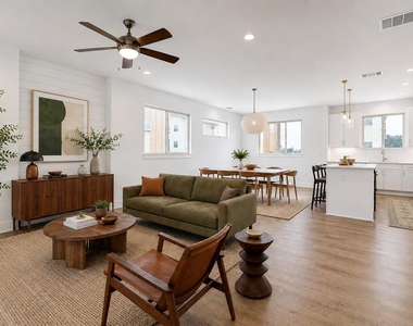 5315 La Crosse Ln - Photo Thumbnail 6