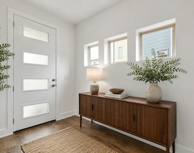 5315 La Crosse Ln - Photo Thumbnail 1