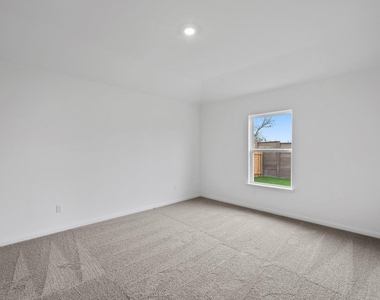 14701 Wahlbergs Way - Photo Thumbnail 4
