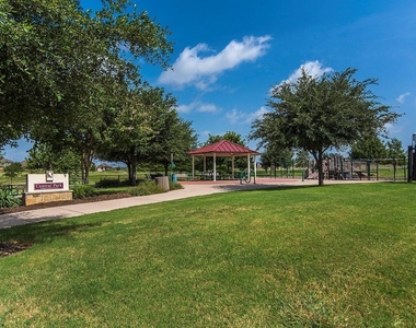 3205 Cotton Blossom Way - Photo Thumbnail 20