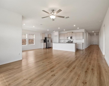 113 Golden Grove Pkwy - Photo Thumbnail 7