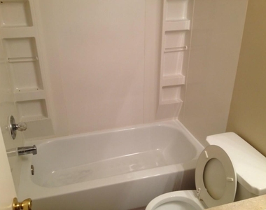 107 Meteor Dr - Photo Thumbnail 7