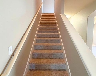 3304 Winding Shore Ln - Photo Thumbnail 16