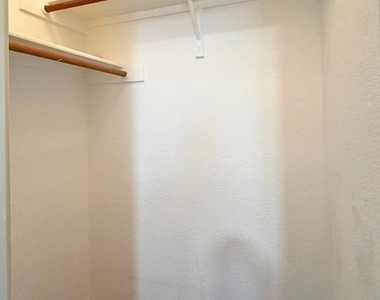 3304 Winding Shore Ln - Photo Thumbnail 22