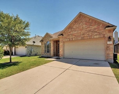 3304 Winding Shore Ln - Photo Thumbnail 1