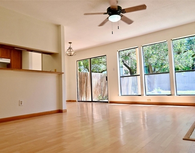 13356 Water Oak Ln - Photo Thumbnail 3
