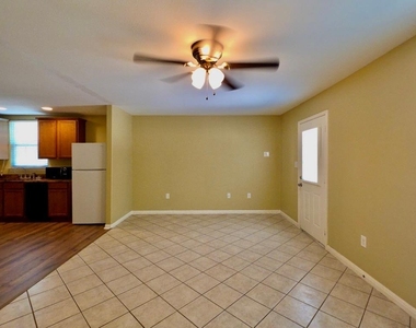 1623 Breezy Cv - Photo Thumbnail 2