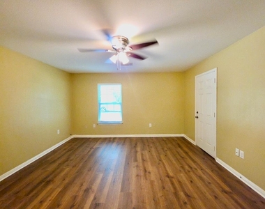 1623 Breezy Cv - Photo Thumbnail 8