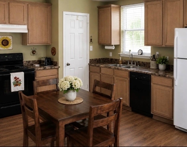1623 Breezy Cv - Photo Thumbnail 18