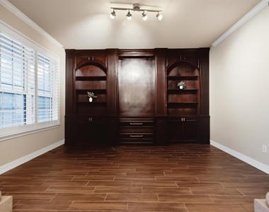 113 Scarlet Oak Cv - Photo Thumbnail 6