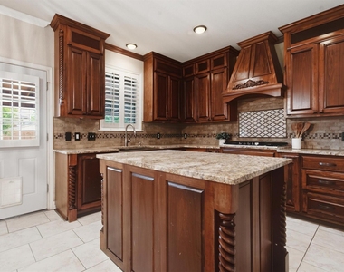113 Scarlet Oak Cv - Photo Thumbnail 12