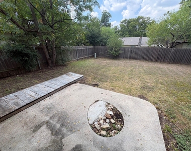 10106 Missel Thrush Dr - Photo Thumbnail 19