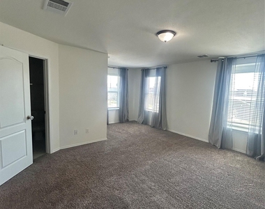 14117 Vigilance St - Photo Thumbnail 19