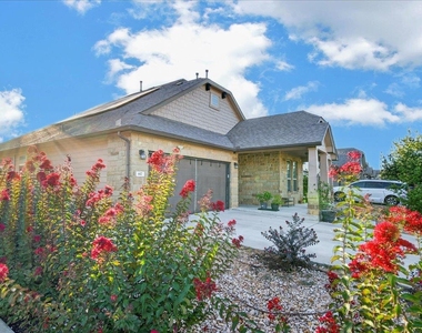 617 Cortona Ln - Photo Thumbnail 1
