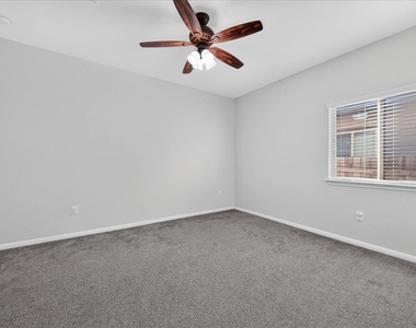 617 Cortona Ln - Photo Thumbnail 19