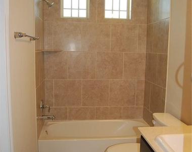 2501 Meyer Cv - Photo Thumbnail 14