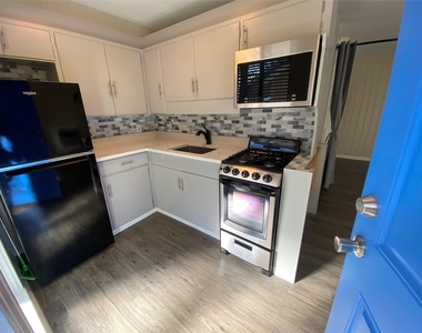 3010 Fruth St St - Photo Thumbnail 3