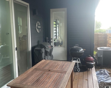3409 Pennsylvania Ave - Photo Thumbnail 10