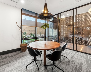 84 East Ave - Photo Thumbnail 36