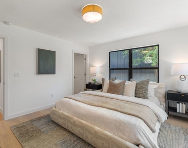 2503 Rockingham Dr - Photo Thumbnail 17