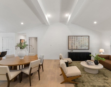 2503 Rockingham Dr - Photo Thumbnail 8