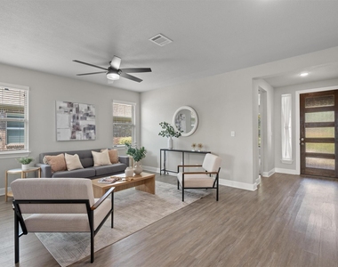 3241 Aurelia Ln - Photo Thumbnail 7