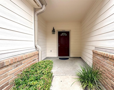 12250 Abbey Glen Ln - Photo Thumbnail 13