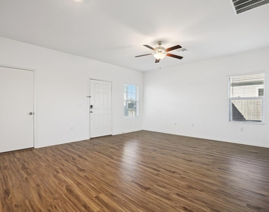 15312 Sweet Mimosa Dr - Photo Thumbnail 9