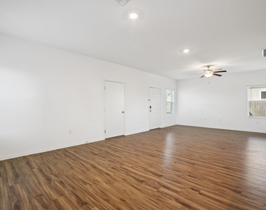 15312 Sweet Mimosa Dr - Photo Thumbnail 15