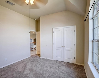 3604 Rams Horn Way - Photo Thumbnail 12