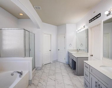 3604 Rams Horn Way - Photo Thumbnail 21