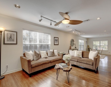 1909 Winsted Ln - Photo Thumbnail 19