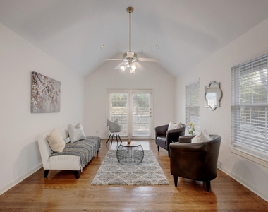 1909 Winsted Ln - Photo Thumbnail 17
