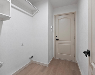 11341 Church Canyon Dr - Photo Thumbnail 24