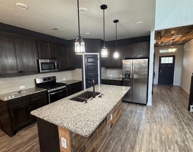 122 Sangaree Dr - Photo Thumbnail 4