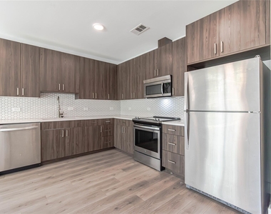 2213 Poquito St - Photo Thumbnail 12
