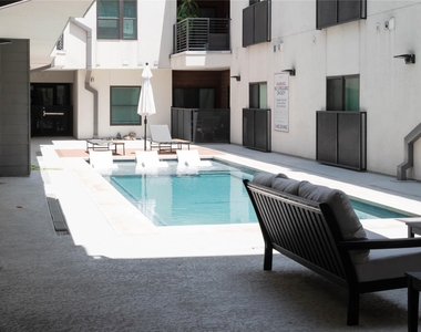 2213 Poquito St - Photo Thumbnail 4