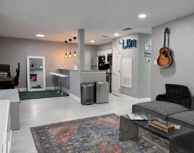 2450 Ashdale Dr - Photo Thumbnail 1