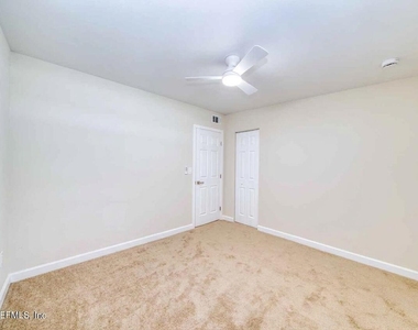 2517 Palm Avenue - Photo Thumbnail 40