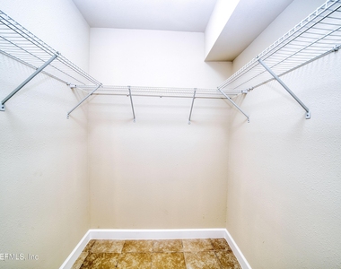 2517 Palm Avenue - Photo Thumbnail 11