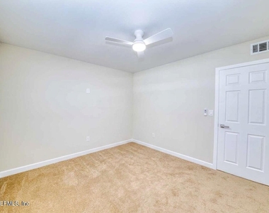 2517 Palm Avenue - Photo Thumbnail 37