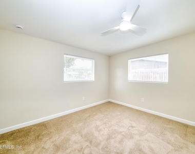 2517 Palm Avenue - Photo Thumbnail 27